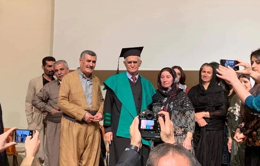 جامعة كردية تمنح دكتوراه فخرية لمعارض ايراني