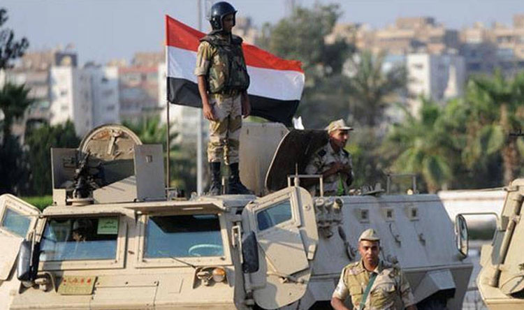 الجيش المصري: مقتل 3 عسكريين وعشرات المسلحين في سيناء
