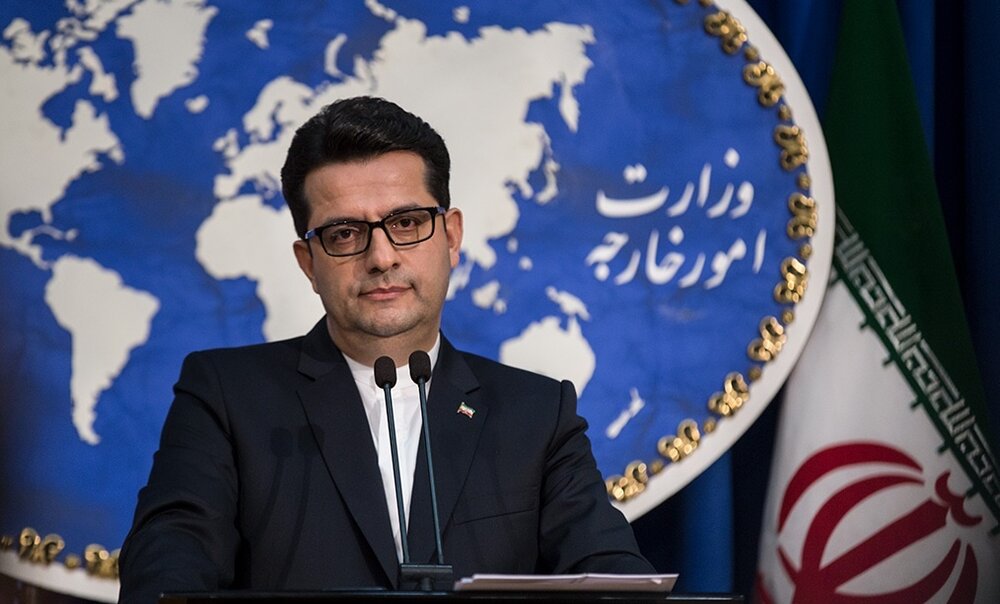 إيران تحذر بريطانيا وتدعو القوى الأجنبية في الشرق الأوسط الى مغادرته