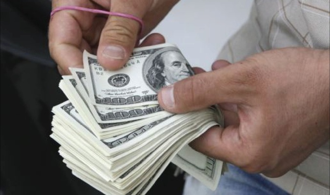 ارتفاع طفيف في أسعار صرف الدولار