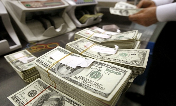 استقرار سعر صرف الدولار أمام الدينار العراقي