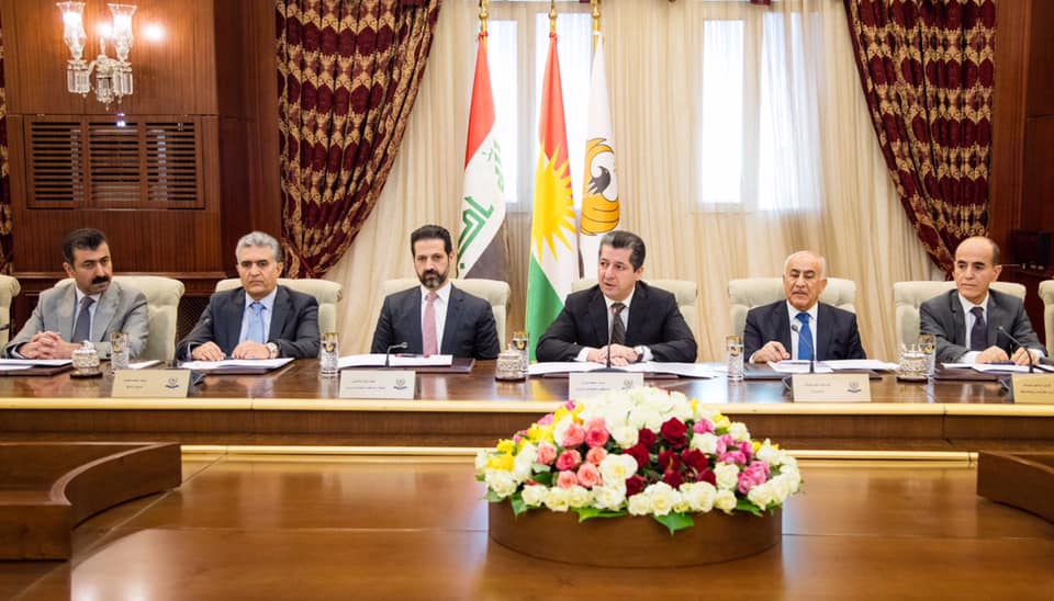 حكومة الإقليم الجديدة تعقد أولى جلساتها في أربيل