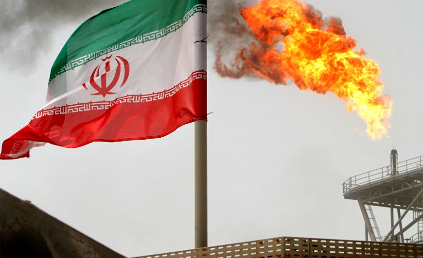 إيران تقلص إنتاج النفط في ديسمبر بفعل العقوبات