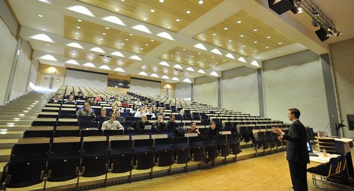 جامعة المانية تتيح 