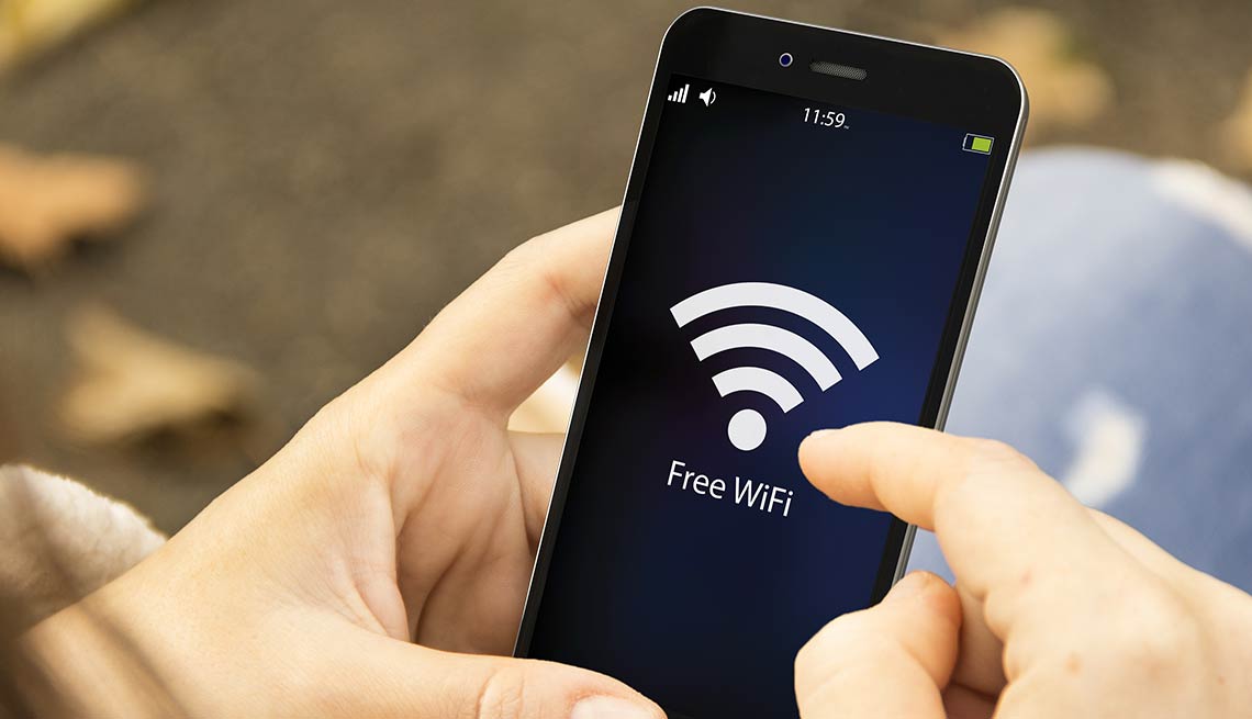 الإنترنت عبر  المحمول أسرع من  الـ WiFi في 9 دول عربية 