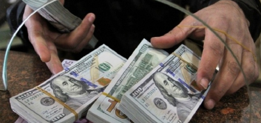 ارتفاع طفيف في سعر صرف الدولار اليوم