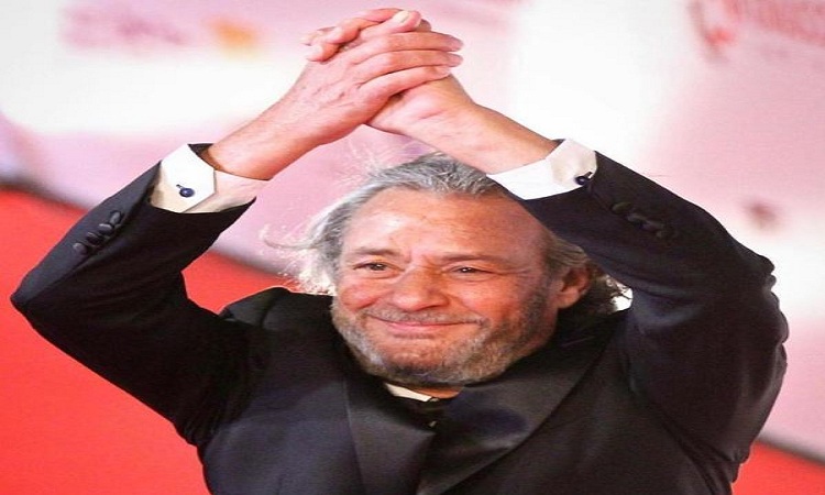 الفنان المصري فاروق الفيشاوي يدخل في غيبوبة