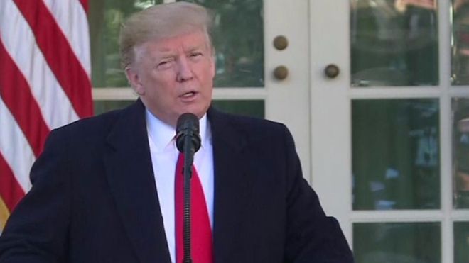 ترامب وقع إنهاء الإغلاق الحكومي... ويهدد بإعلان حالة الطوارئ