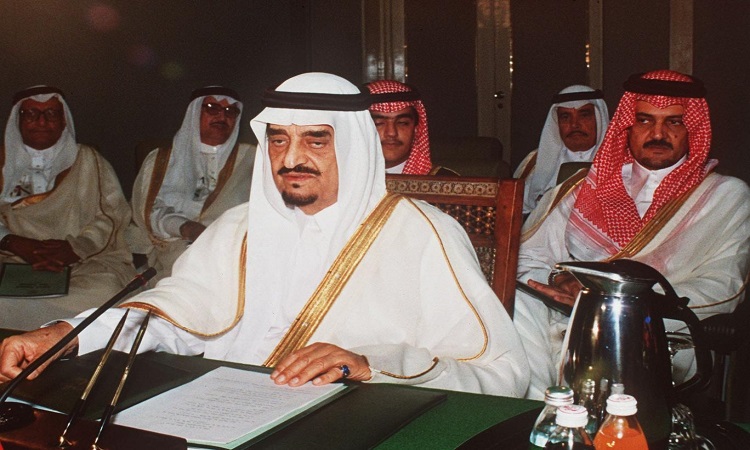 حرب تحرير الكويت... معارك السياسة والرؤساء قبل الجند والجيوش