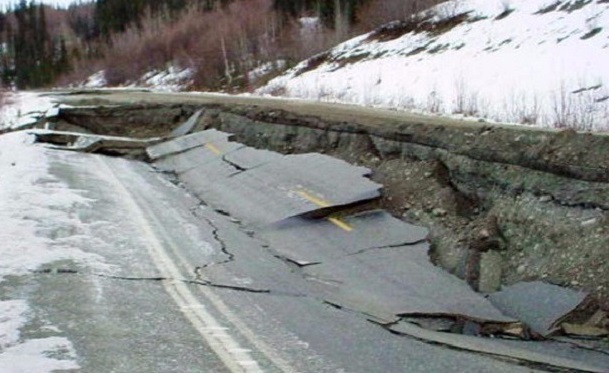 زلزال قوي يضرب ولاية أميركية.. وتحذير من حدوث تسونامي