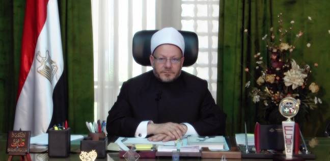 مفتي مصر: الذمة المالية للمرأة مستقلة ولها الحق بالتصرف بها بحرية