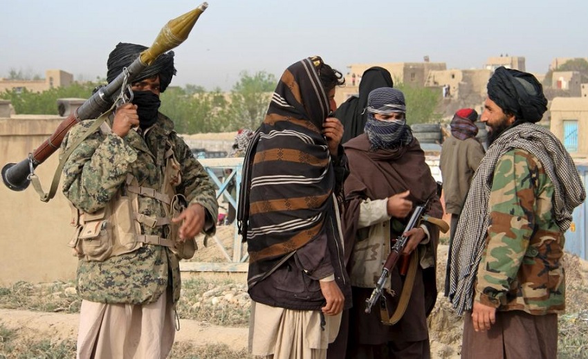 عشرات القتلى في هجوم لحركة طالبان غربي أفغانستان