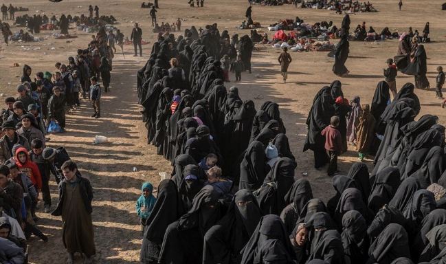 فارون يتحدثون عن مشاهداتهم في آخر معاقل داعش شرق سوريا