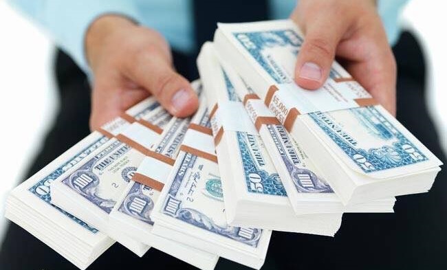 استمرار ارتفاع الدولار في اسواق كردستان