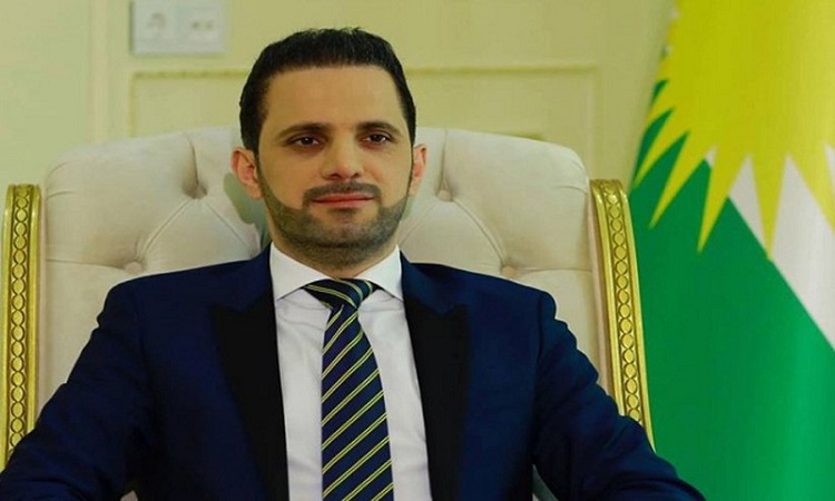 بعد استقدامه.. القضاء يخلي سبيل عبدالواحد في قضية رفعتها مديرية (الأمن العام)
