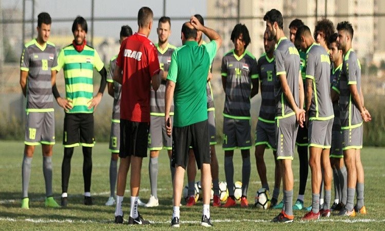 كاتانيتش يعلن قائمة المنتخب العراقي بكرة القدم