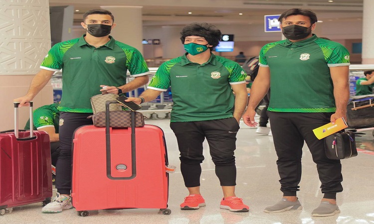 بالصور.. فريق الشرطة يصل الى مدينة جدة تحضيرا لابطال اسيا