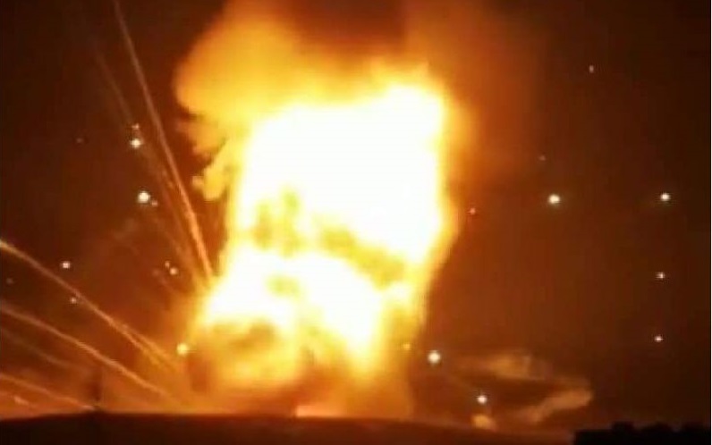 انفجار هائل في قاعدة عسكرية بمدينة الزرقاء الاردنية