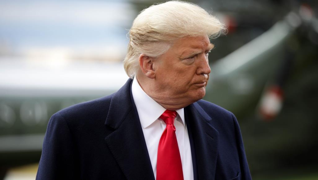 كورونا يودي بحياة صديق ترمب