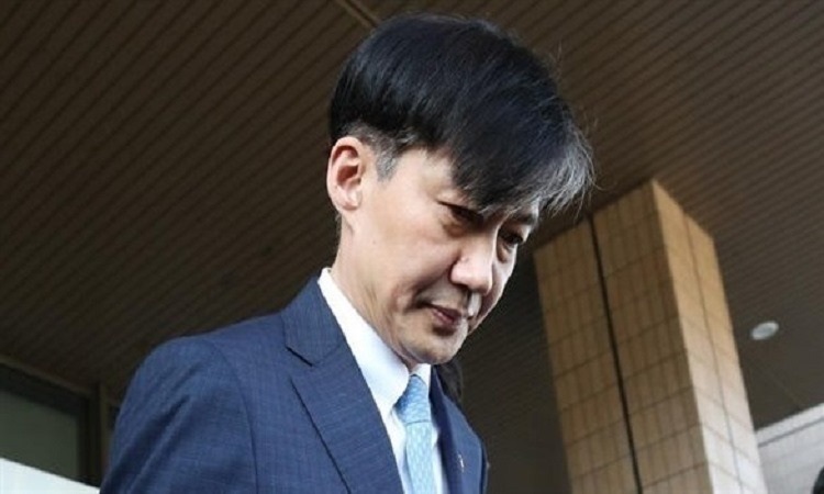 وزير العدل الكوري الجنوبي يقدم استقالته على خلفية فساد