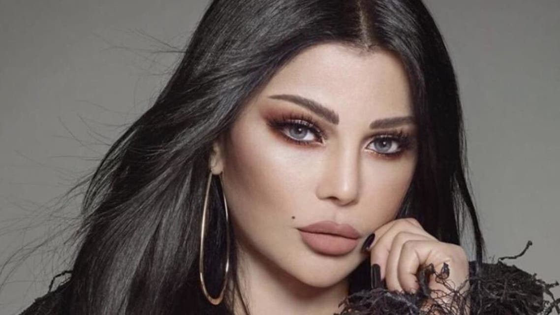 هيفا وهبي تلفت الانظار بفيديو مثير