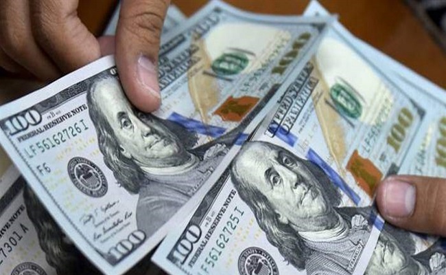 ارتفاع طفيف بأسعار صرف الدولار أمام الدينار