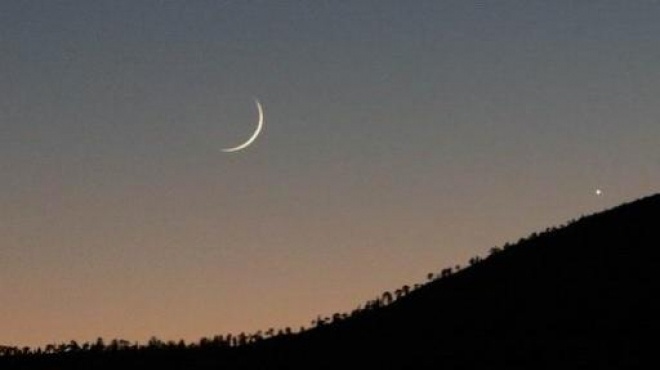 مركز الفلك يحدد موعد ظهور هلال شهر رمضان
