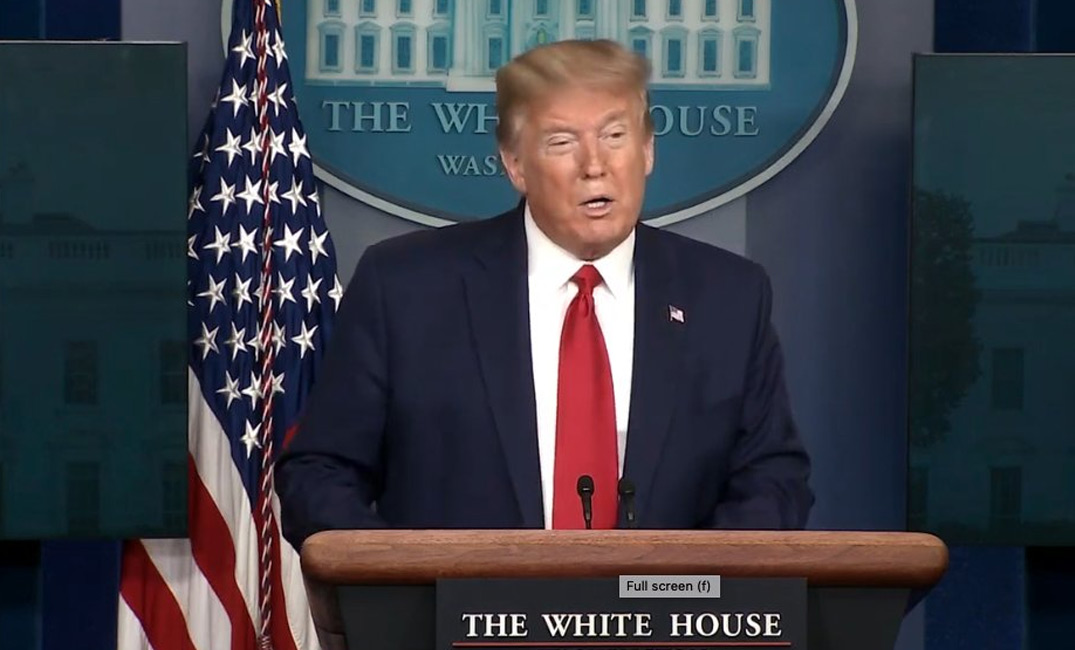 أول تعليق من ترمب على الانهيار التاريخي لأسعار النفط الأميركي