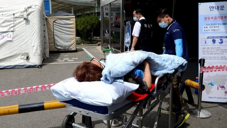 ارتفاع وفيات كورونا بالصين.. ودول أخرى تسجل إصابات جديدة