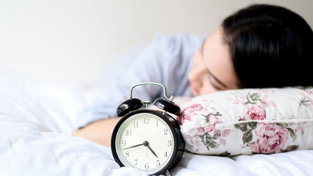 طريقة للتخلص من الأرق خلال 60 ثانية فقط
