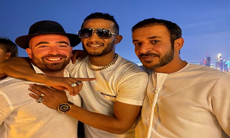 مفجر أزمة نشر صورة 'رمضان' مع الإسرائيلي يكشف سرا جديدا في القضية