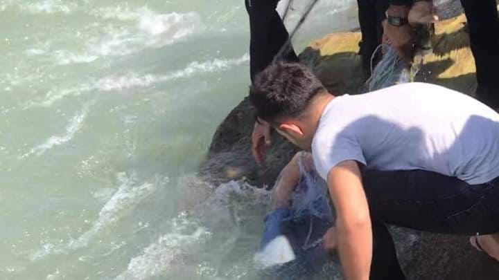 بالصور.. العثور على جثة شاب غريق في نهر الزاب الكبير