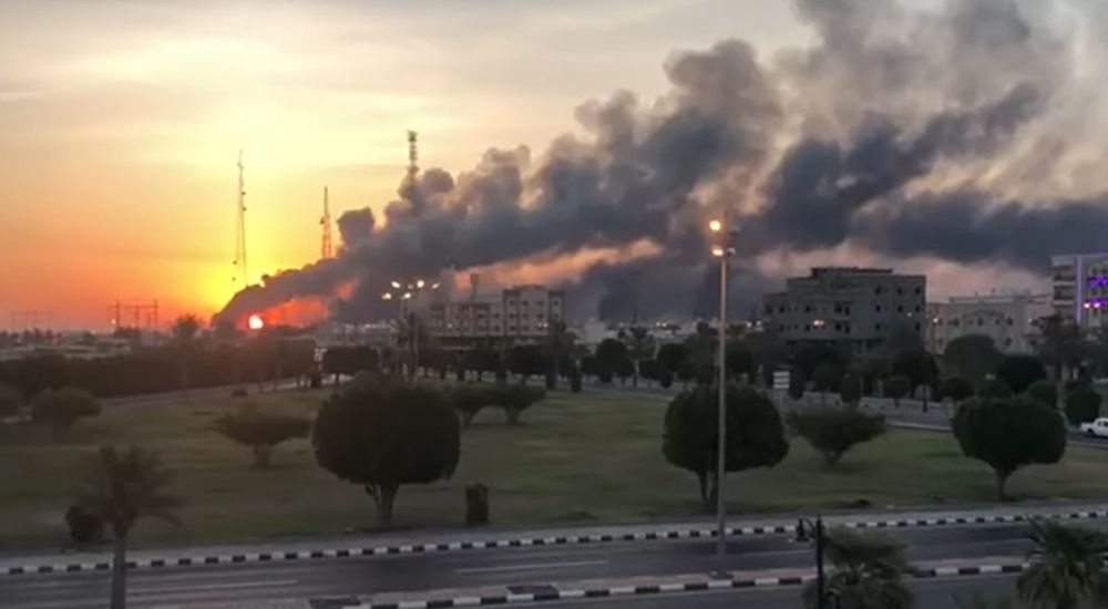 السعودية تعلن افشال استهداف لمحطة 'بترولية' بـ 8 طائرات مسيرة