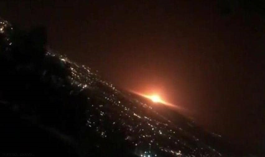 انفجار ضخم يهز طهران.. والحكومة الايرانية توضح (فيديو)