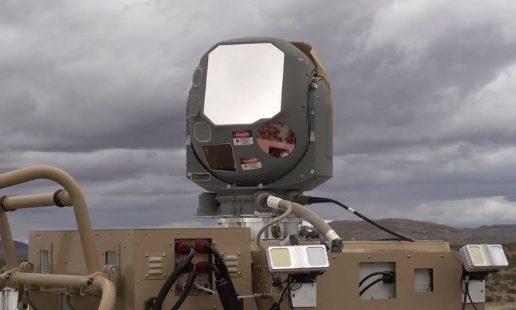  بالفيديو.. أميركا تعلن عن سلاحها الجديد ضد (الطائرات المسيرة)