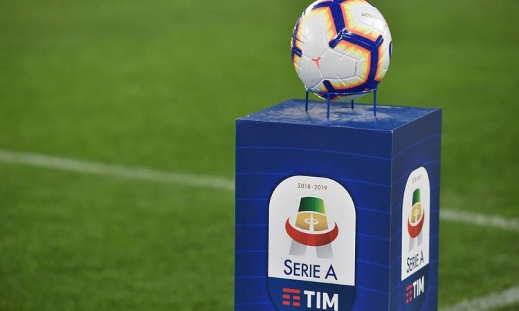 الدوري الايطالي بكرة القدم مهدد بالإيقاف