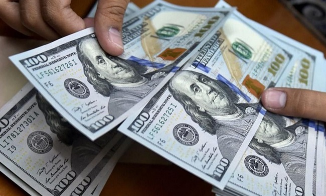 انخفاض بأسعار صرف الدولار أمام الدينار صباح اليوم