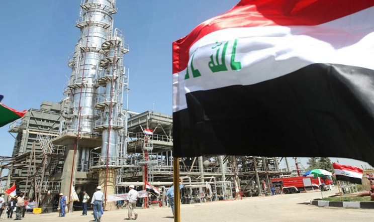 العراق يخفض انتاجه النفطي أكثر من المقرر.. ويوضح السبب
