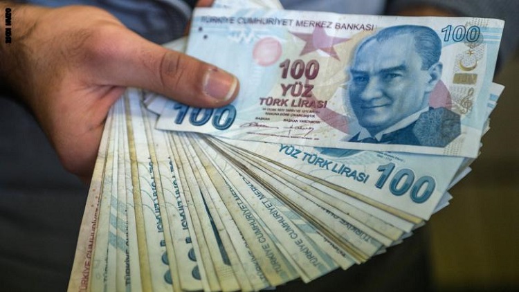 الليرة التركية تتراجع بأكثر من 1%