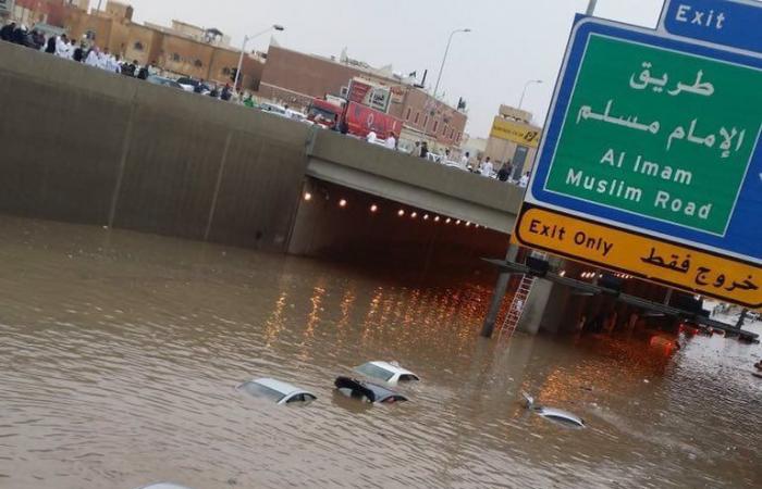 التقلبات الجوية تؤدي إلى توقف حركة الملاحة البحرية في 3 موانىء كويتية