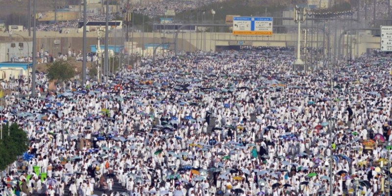 السعودية: أكثر من مليوني مسلم يؤدون مناسك الحج بدءا من الغد
