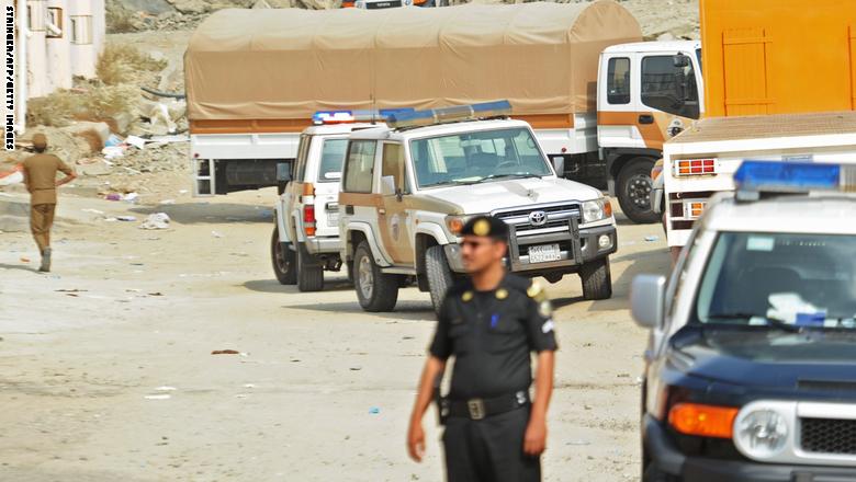 السعودية.. القاء القبض على نشطاء بتهمة التواصل مع الخارج