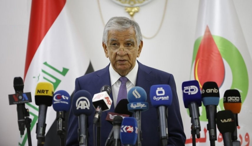 وزير النفط العراقي: العقوبات الأمريكية لن تؤثر على اتفاق مبادلة الخام مع إيران
