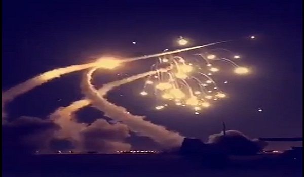 السعودية: الدفاعات الجوية تعترض صاروخا باليستيا أطلقه الحوثيون فوق الرياض