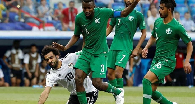 السعودية  تفوز على مصر في الوقت القاتل