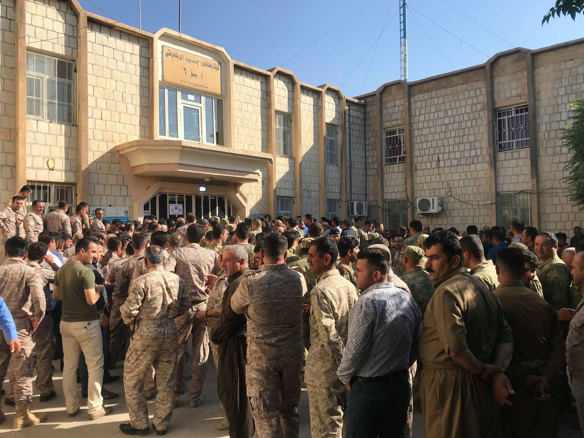 تراجع لأصوات الحزبين الكرديين في الاقتراع الخاص بالقوى الأمنية