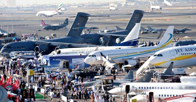 التوترات التجارية تجبر شركات الطيران العالمية على اصدار تحذيرات