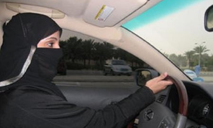 السعودية.. السماح للنساء بالعمل كـ