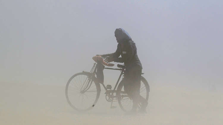 عشرات القتلى جراء أعاصير تجتاح الهند