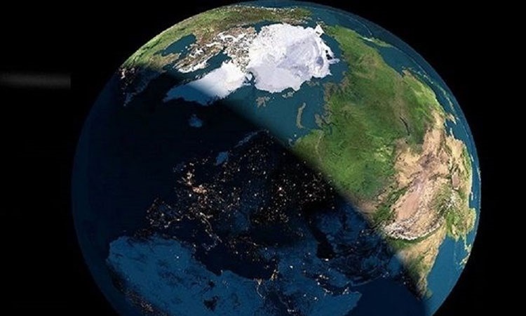 فلكي يشكف عن موعد تساوي الليل والنهار